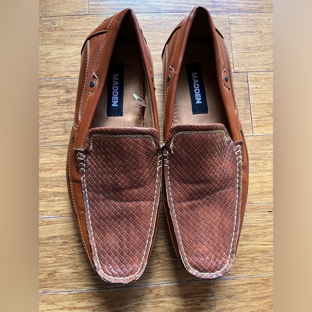 Madden Mens’ loafers, size 11M